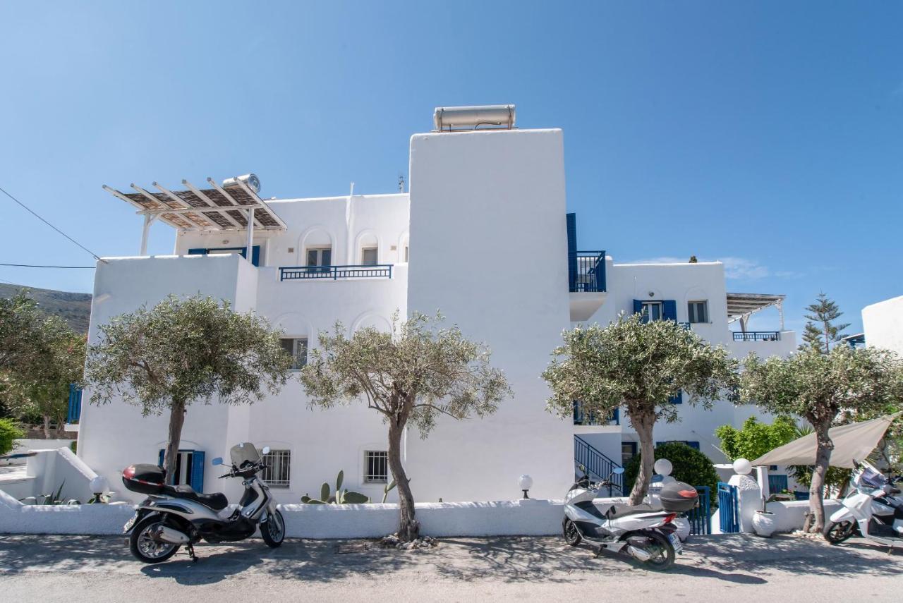 Livadia Seaside Studios 10 Parikia  Exterior photo